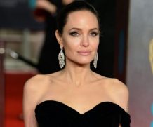 Анджелину Джоли ограничили в воспитании детей